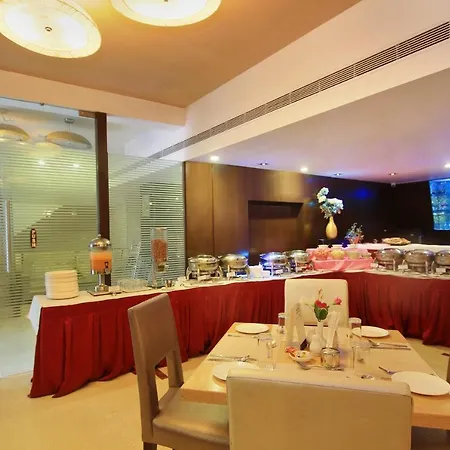 Hotel La Sara Grand